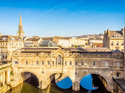Explore Pultney Bridge