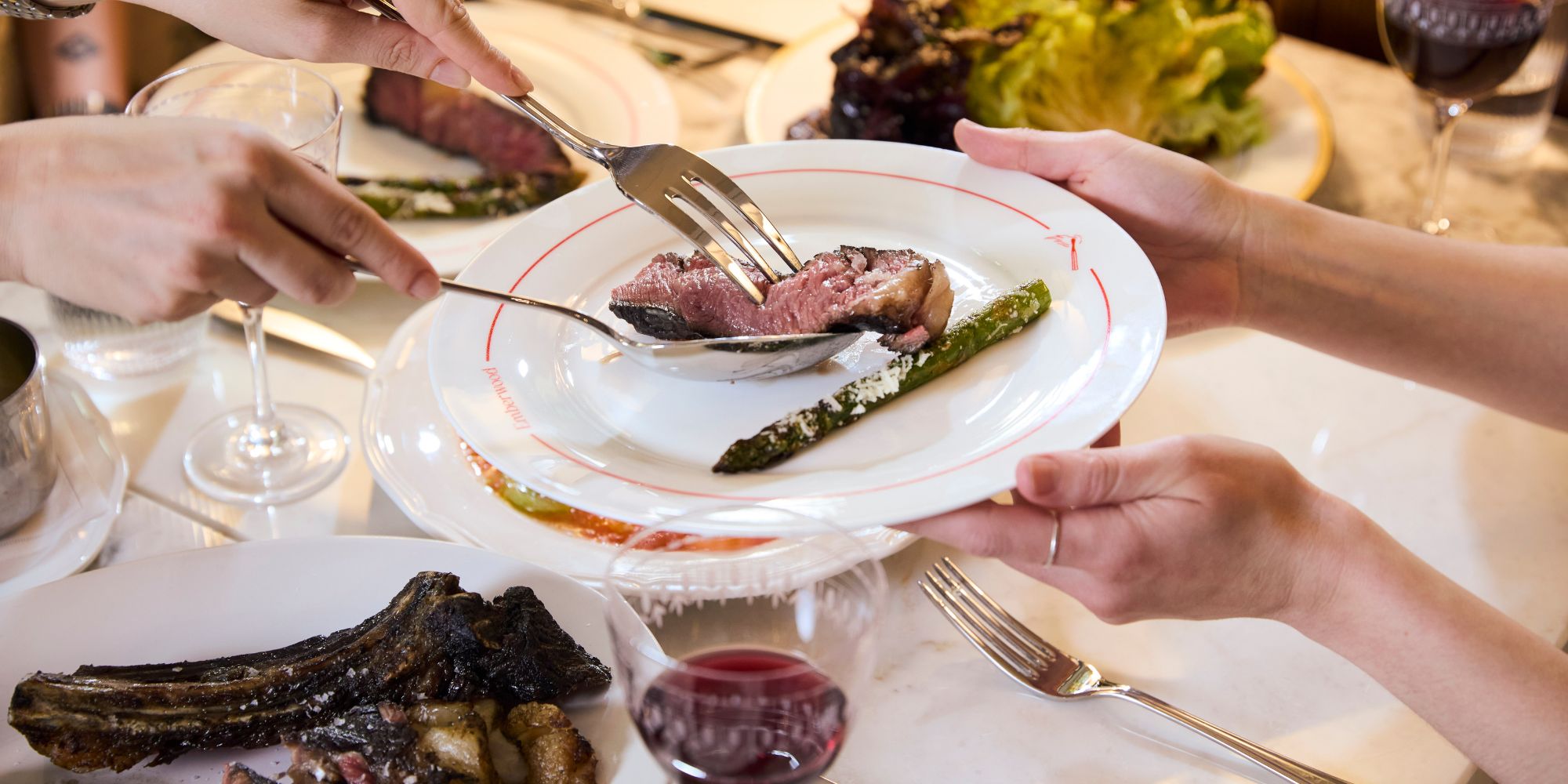 Francis Hotel Emberwood restaurant